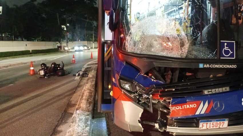 Motociclista de 37 anos morre após acidente com ônibus em São Bernardo